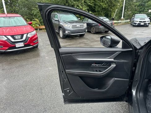 Used 2025 MAZDA CX-90 Plug-In Hybrid w/ Preferred AWD/4WD image 25