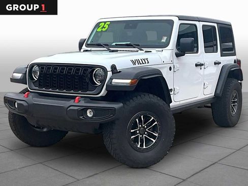 Used 2025 Jeep Wrangler Unlimited Sport AWD/4WD image 1