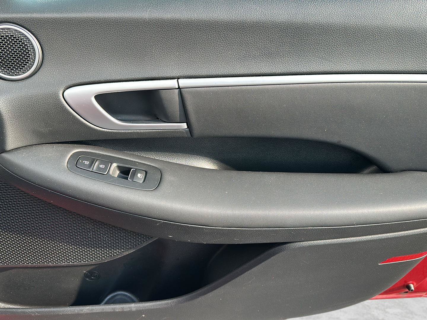 Used 2025 Hyundai Sonata SEL FWD image 18