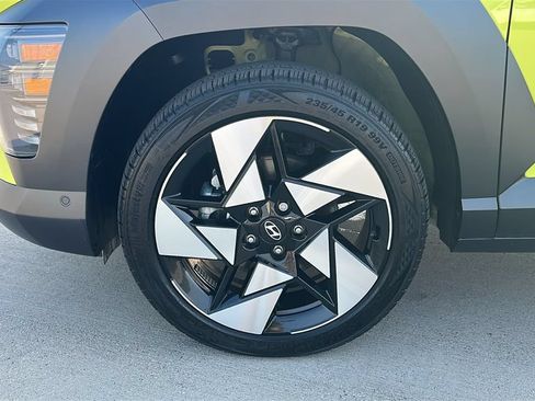 Certified 2024 Hyundai Kona Limited AWD/4WD image 7
