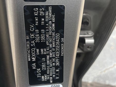 Used 2025 Kia K4 FWD image 29