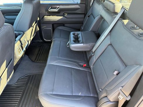 Used 2025 Chevrolet Silverado 3500 LTZ w/ LTZ Texas Edition AWD/4WD image 26