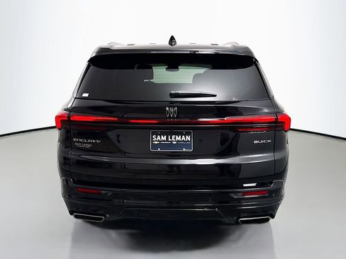 Used 2025 Buick Enclave Sport Touring w/ Power Package image 6