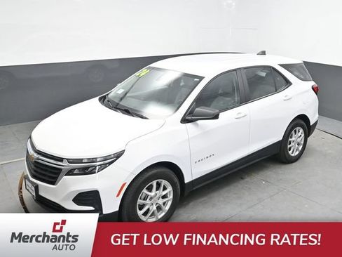 Used 2024 Chevrolet Equinox LS FWD image 32