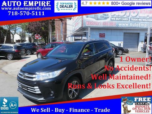 Used 2019 Toyota Highlander LE AWD/4WD image 1