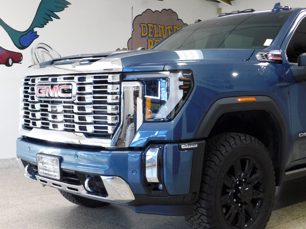 Used 2026 GMC Sierra 2500 Denali w/ Denali Reserve Package AWD/4WD image 18