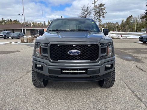 Used 2018 Ford F150 XLT w/ Equipment Group 302A Luxury image 8