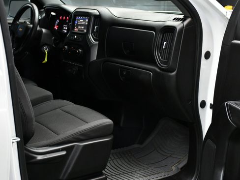 Used 2020 Chevrolet Silverado 1500 W/T image 33