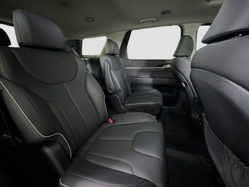 Used 2024 Hyundai Palisade SEL w/ Premium Package FWD image 32