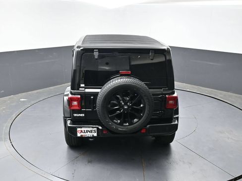 Used 2023 Jeep Wrangler Unlimited Sahara AWD/4WD image 48