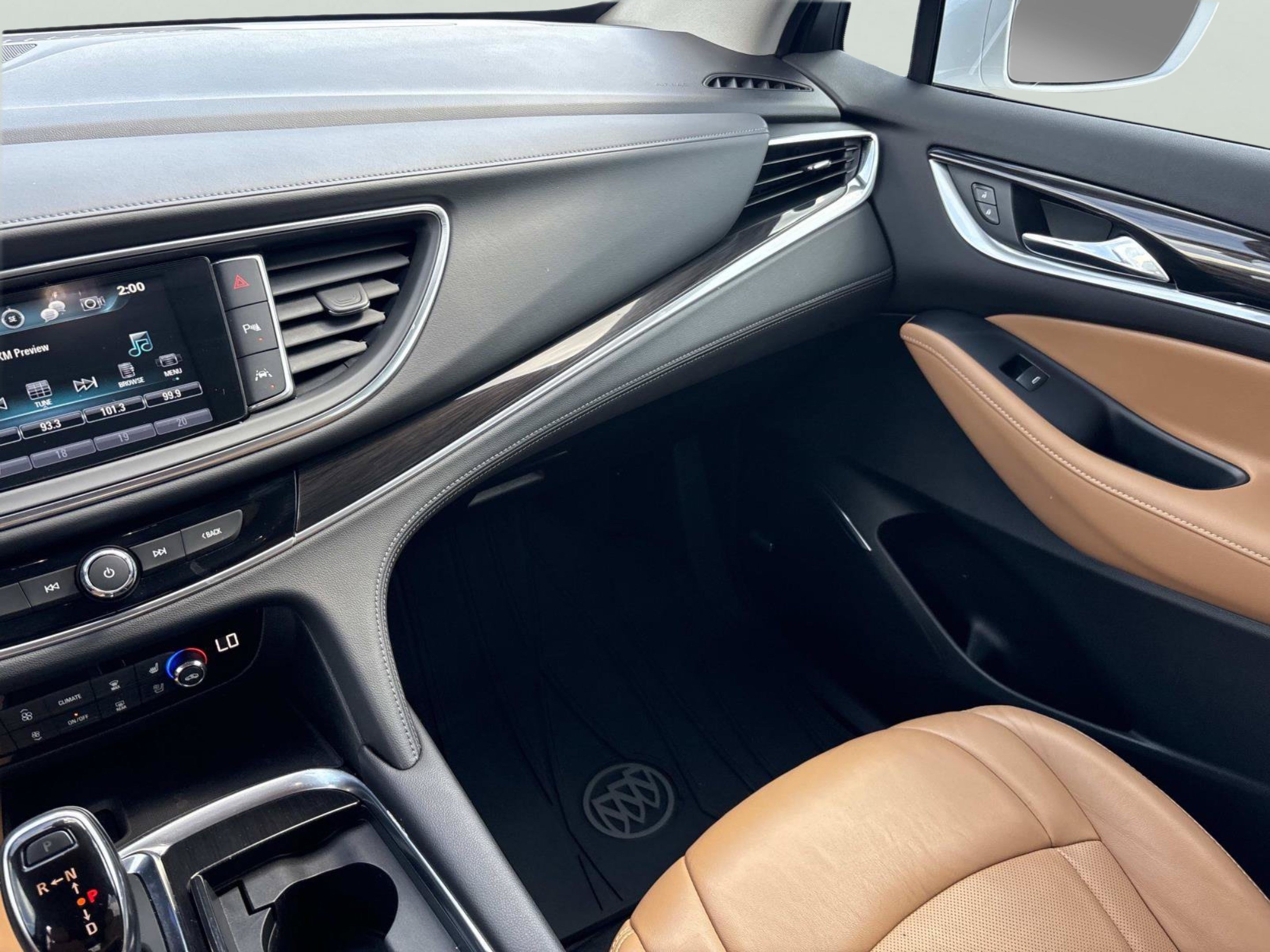 Used 2018 Buick Enclave Premium FWD image 15