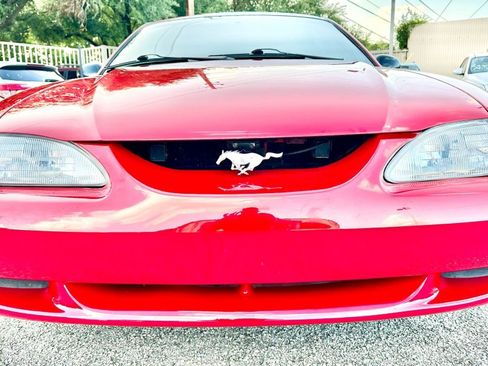 Used 1995 Ford Mustang GT image 2