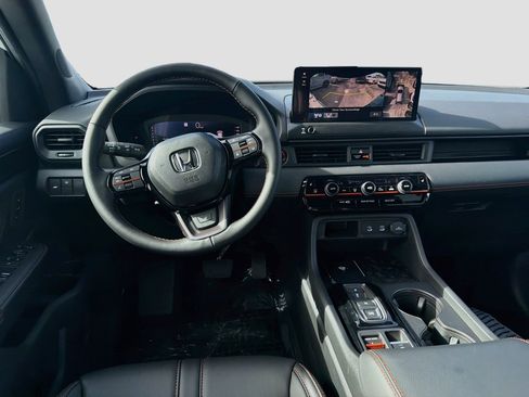 New 2026 Honda Pilot TrailSport image 18