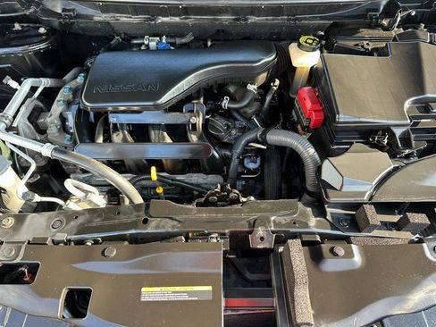 Used 2019 Nissan Rogue Sport S w/ Appearance Package image 9