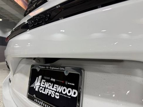 New 2025 Jeep Grand Cherokee Limited image 7