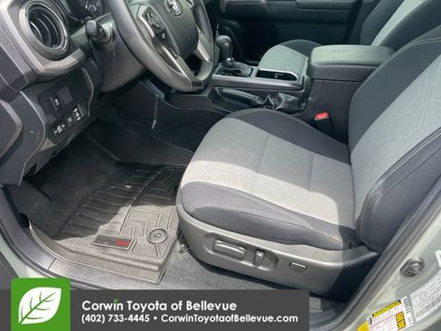 Used 2023 Toyota Tacoma TRD Sport AWD/4WD image 9