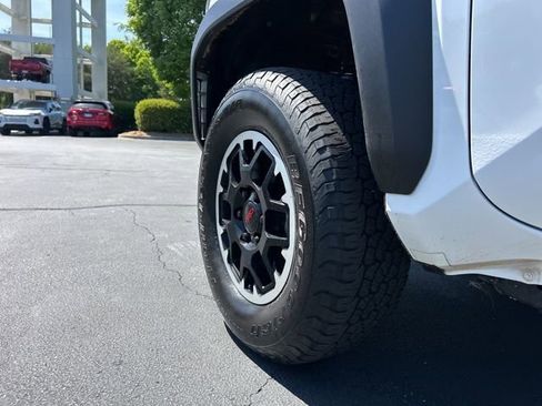 Used 2024 Toyota Tacoma TRD Off-Road AWD/4WD image 13
