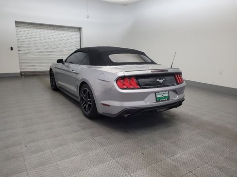 Used 2020 Ford Mustang Premium image 5