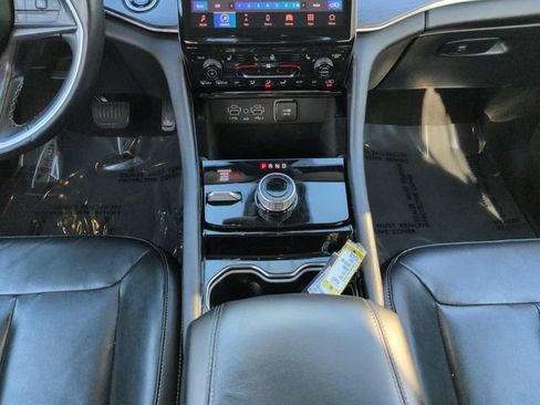 Certified 2021 Jeep Grand Cherokee L Limited AWD/4WD image 19