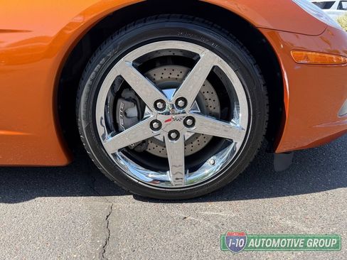 Used 2008 Chevrolet Corvette Convertible w/ Preferred Equipment Group RWD image 12
