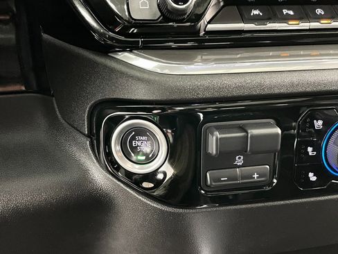 Certified 2024 Chevrolet Silverado 1500 High Country w/ High Country Premium Package image 8