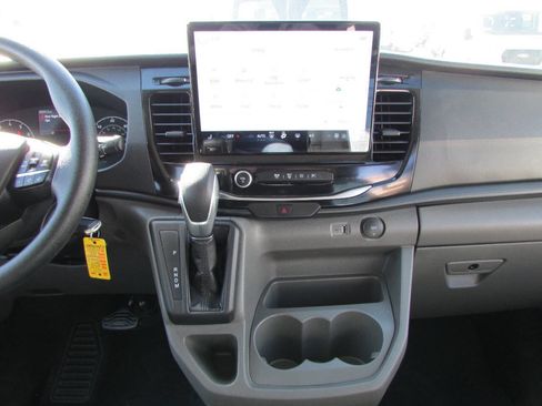 Used 2023 Ford Transit 350 XLT image 20
