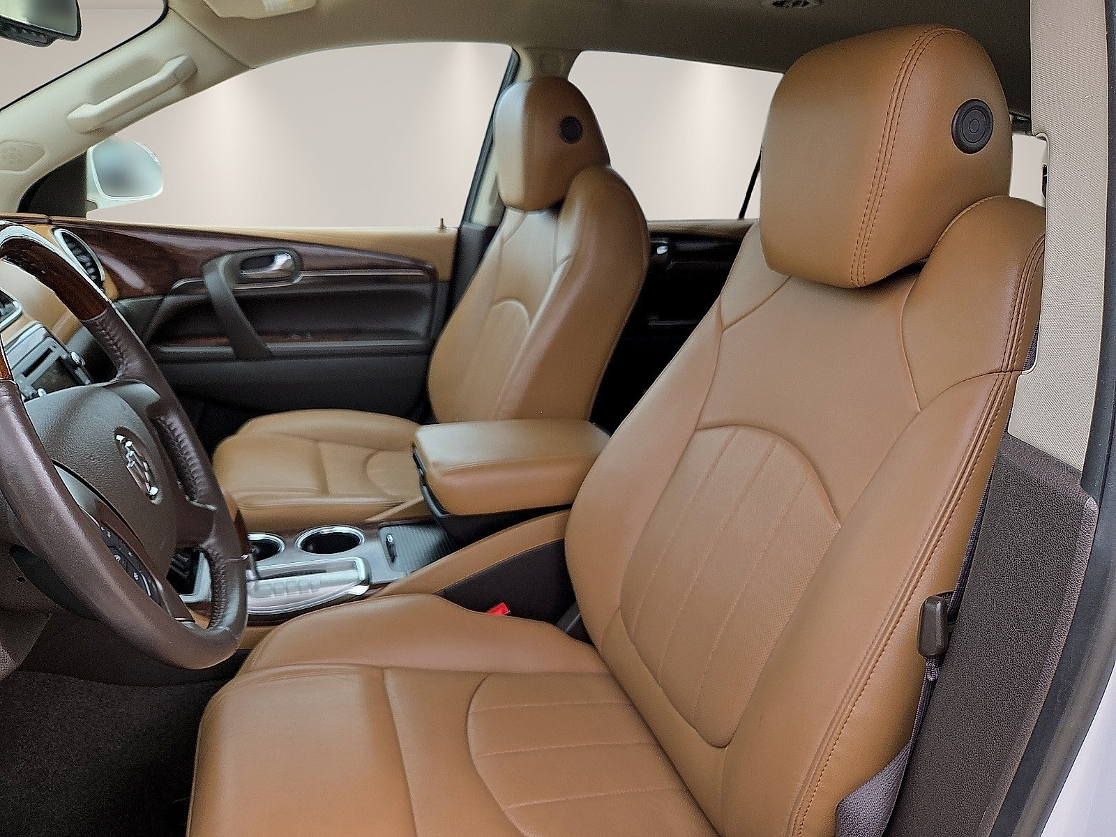 Used 2017 Buick Enclave Premium w/ Enclave Tuscan Edition FWD image 16