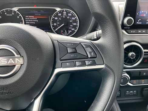 Certified 2025 Nissan Sentra SV image 23