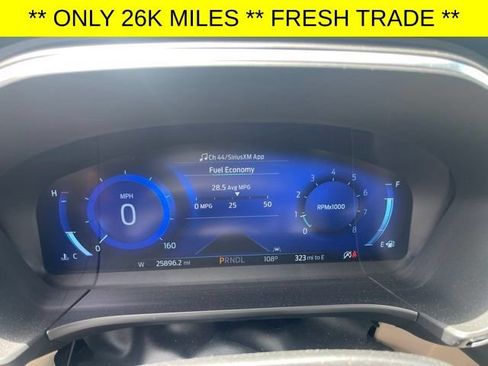 Used 2022 Ford Escape Titanium w/ Class II Trailer Tow Package AWD/4WD image 4