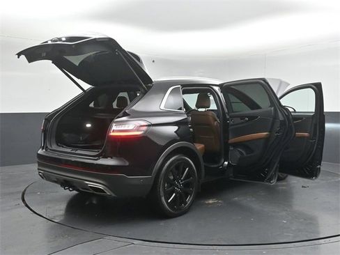 Certified 2023 Lincoln Nautilus Reserve w/ Equipment Group 201A image 57