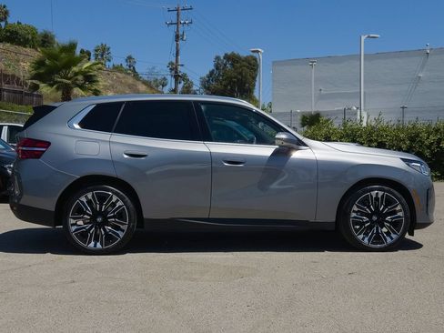 New 2026 BMW X3 xDrive30i w/ Premium Package AWD/4WD image 3