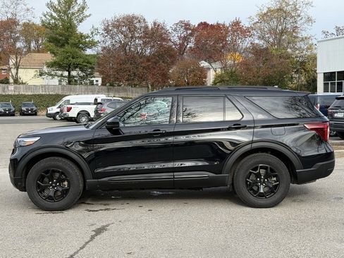 Used 2022 Ford Explorer Timberline w/ Timberline Technology Package image 9