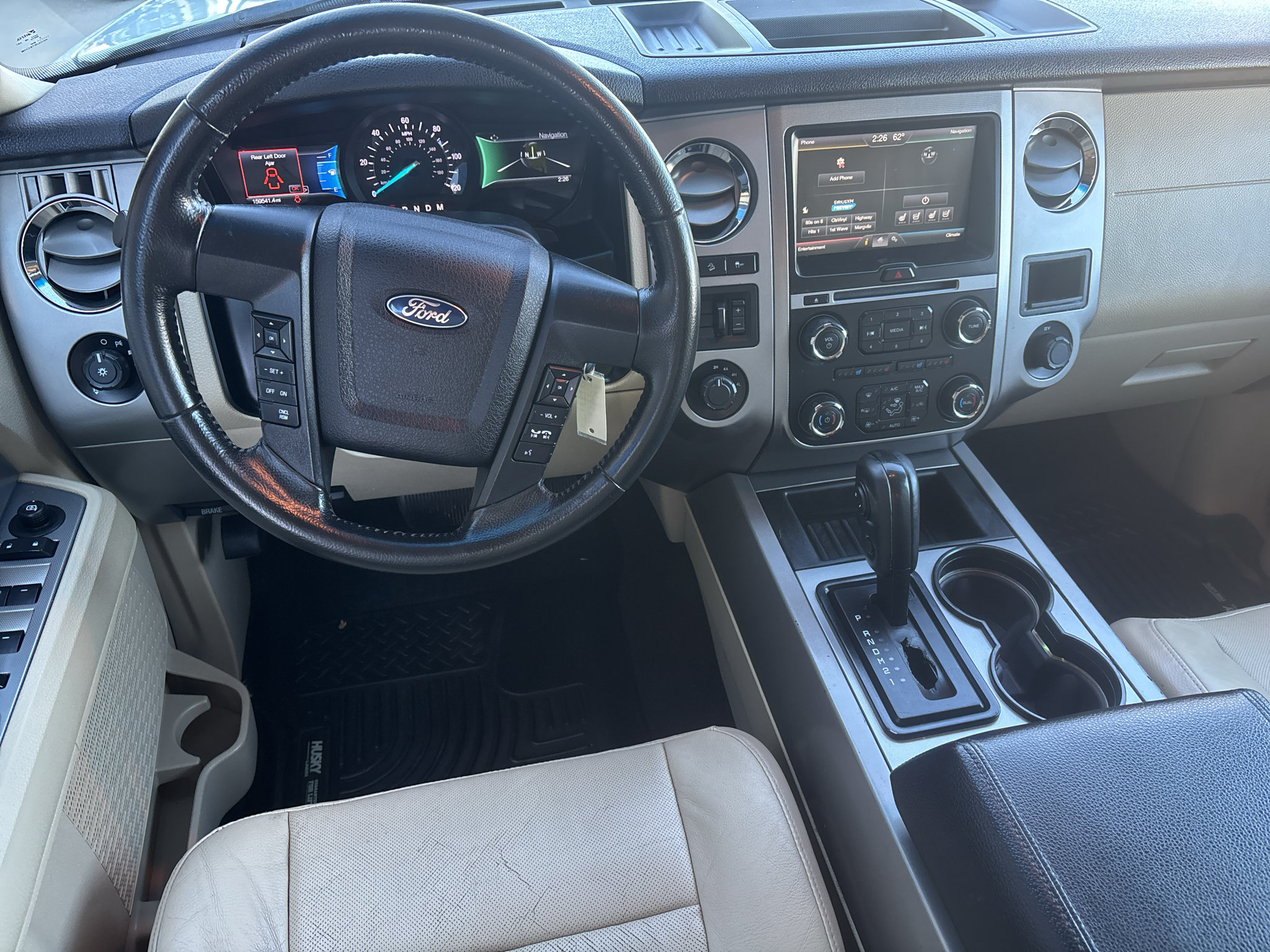 Used 2015 Ford Expedition EL XLT w/ Equipment Group 202A AWD/4WD image 14