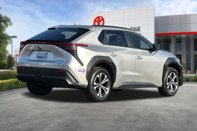 Certified 2024 Toyota bZ4X AWD w/ Weather Package image 5