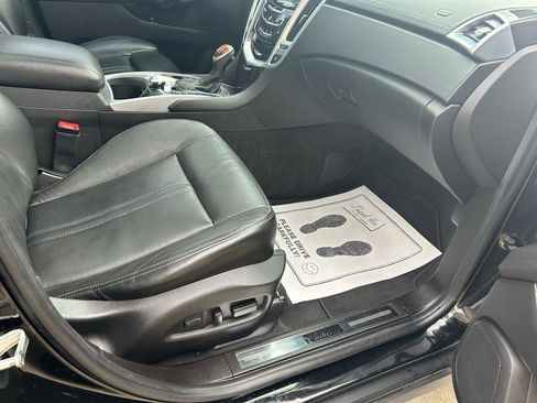 Used 2015 Cadillac SRX Luxury w/ Driver Awareness Package image 12