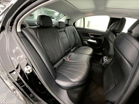 Certified 2025 Mercedes-Benz E 350 4MATIC Sedan image 17