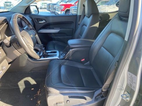 Used 2022 Chevrolet Colorado ZR2 image 9