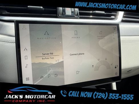 Used 2024 Jaguar F-PACE R-Dynamic S image 34