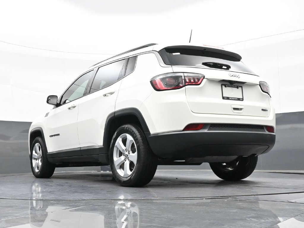 Used 2021 Jeep Compass Latitude w/ Sun and Sound Group FWD image 25