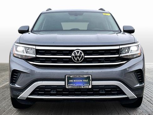 Used 2022 Volkswagen Atlas SE w/ Black Wheel Package image 2