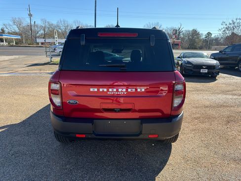 Used 2021 Ford Bronco Sport Outer Banks w/ Outer Banks Package image 4