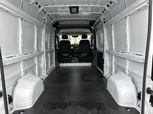 New 2026 RAM ProMaster 2500 w/ Convenience Group image 11
