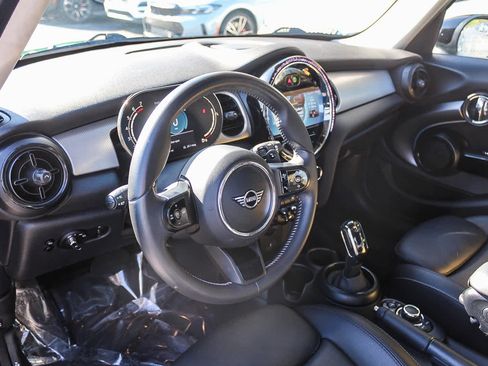 Used 2023 MINI Cooper S image 17