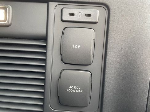 New 2025 Lincoln Navigator Reserve w/ Jet Appearance Package image 11