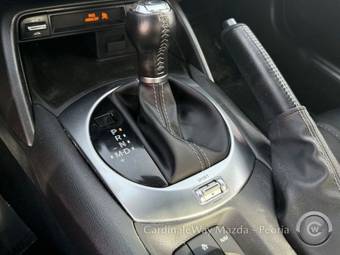 Used 2021 MAZDA MX-5 Miata RF Grand Touring image 22