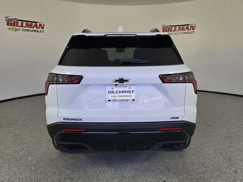 New 2026 Chevrolet Equinox RS w/ Convenience Package III FWD image 7