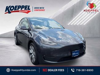 Used 2023 Tesla Model Y Long Range AWD/4WD video 1
