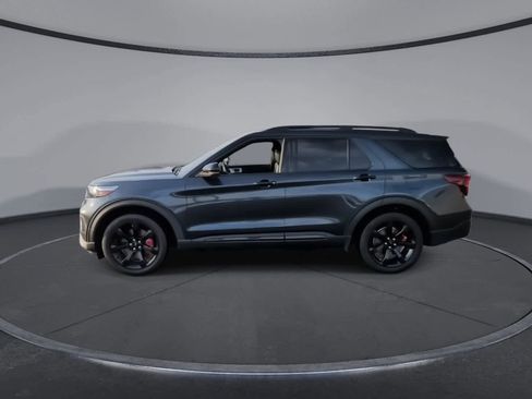 Certified 2023 Ford Explorer ST w/ Equipment Group 401A image 4