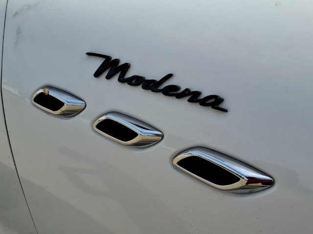 Used 2023 Maserati Levante Modena AWD/4WD image 24