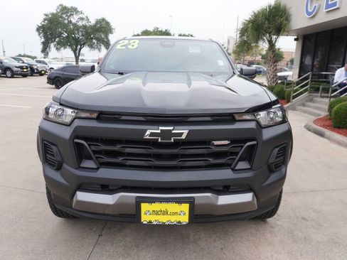 Used 2023 Chevrolet Colorado Trail Boss AWD/4WD image 2